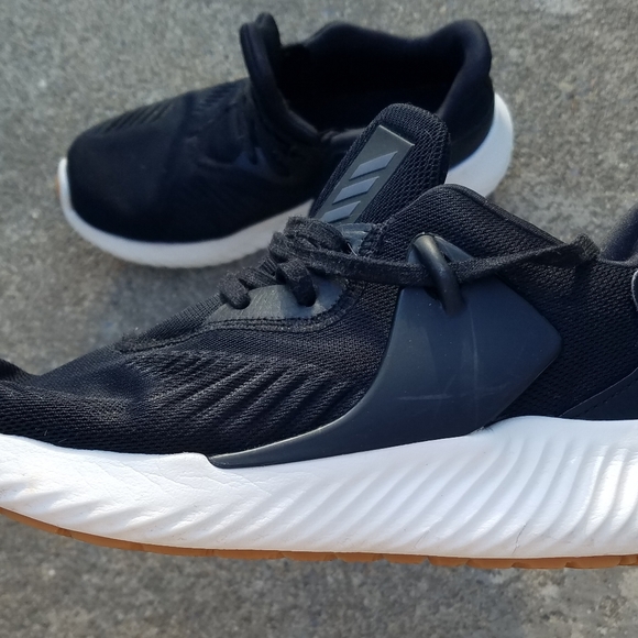 Adidas Unisex AlphabounceShoes - Picture 5 of 9